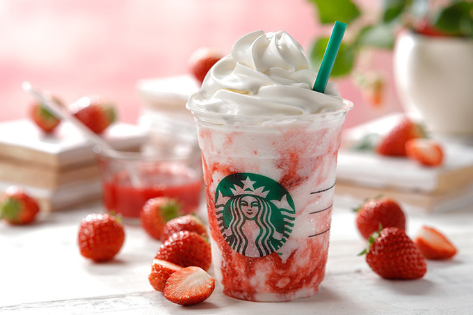 スターバックス(Starbucks Coffee) ストロベリー クリーム フラペチーノ｜写真1