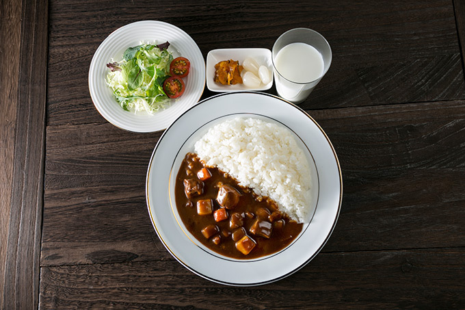 「よこすかカレーフェスティバル」横須賀で、ご当地カレーなど全国から100以上のメニューが集結｜写真2