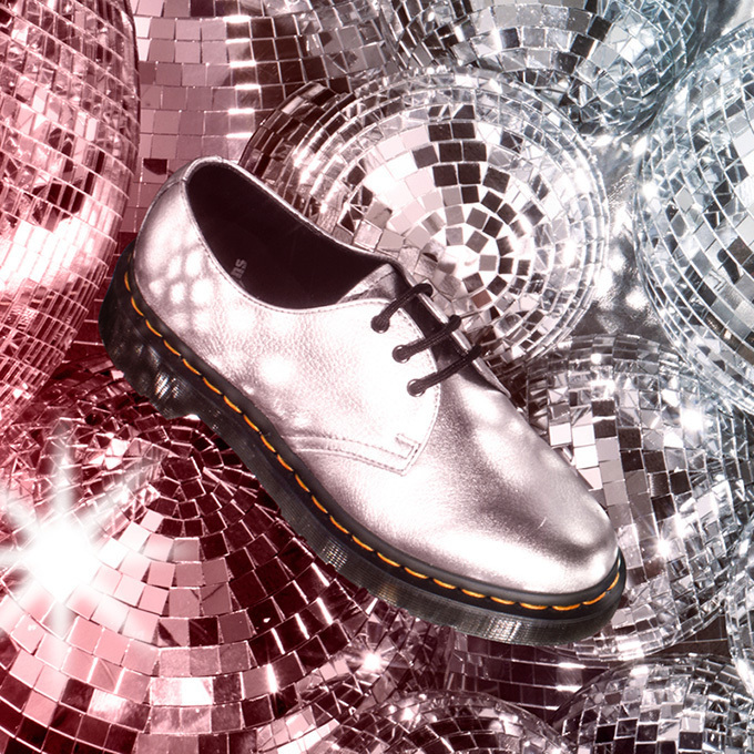 ドクターマーチン(Dr. Martens) メタリック｜写真3