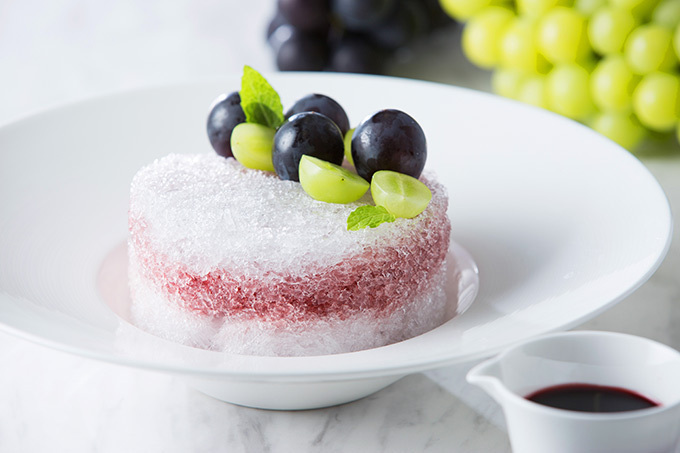 ホテル インターコンチネンタル 東京ベイにて、アツアツのお茶とかき氷を一緒に味わう「今治かき氷」｜写真2