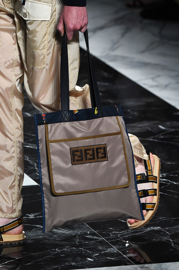 フェンディ(FENDI) 2018年春夏メンズコレクション  - 写真49