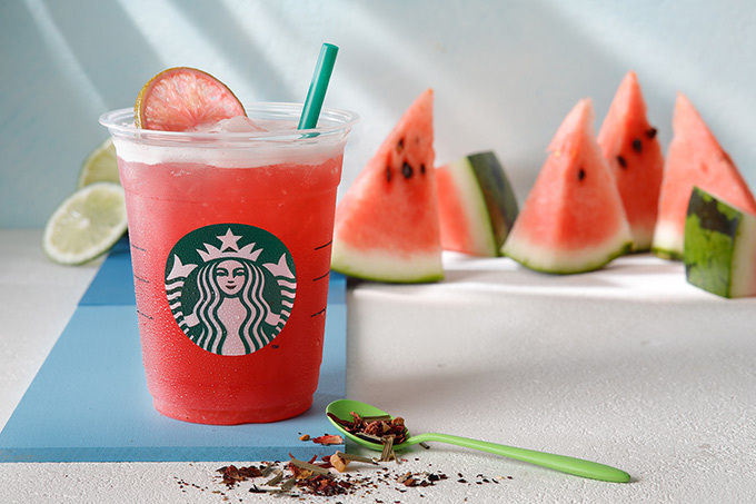 スターバックス(Starbucks Coffee) シェイクン ウォーターメロン & パッション ティー｜写真1