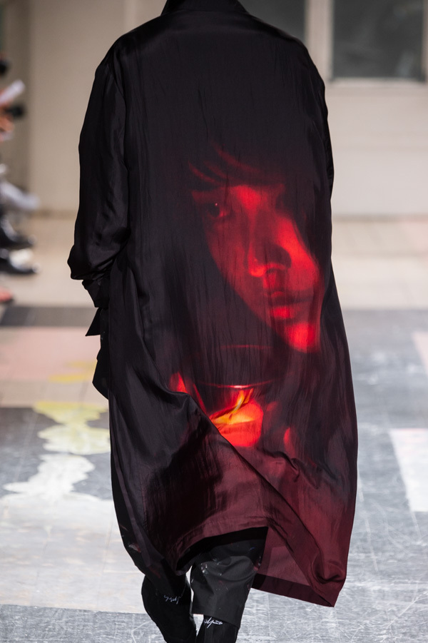 ヨウジヤマモト(Yohji Yamamoto) 2018年春夏メンズコレクション  - 写真78