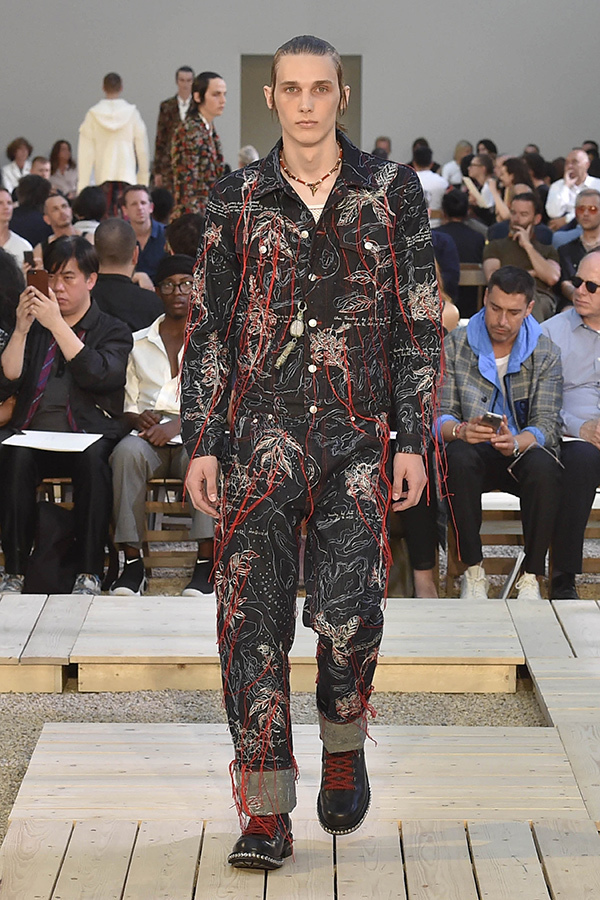 マックイーン(McQueen) 2018年春夏メンズコレクション  - 写真31