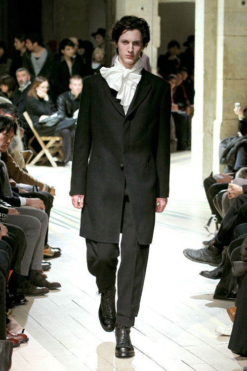 ヨウジヤマモト(Yohji Yamamoto) 2012-13年秋冬 メンズコレクション  - 写真21