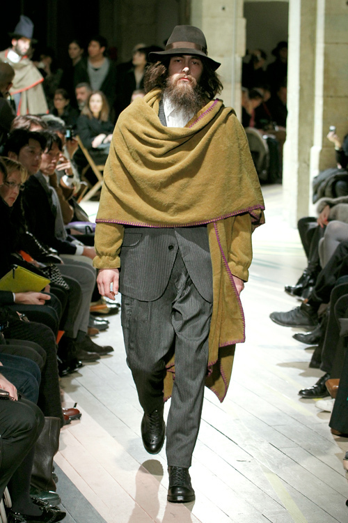 ヨウジヤマモト(Yohji Yamamoto) 2012-13年秋冬 メンズコレクション  - 写真44