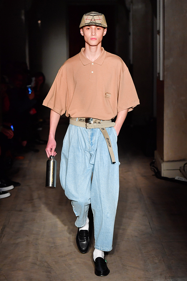 ゴーシャ ラブチンスキー(Gosha Rubchinskiy) 2018年春夏メンズコレクション  - 写真24