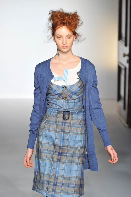 ヴィヴィアン・ウエストウッド レッドレーベル(Vivienne Westwood RED LABEL) 2012-13年秋冬 ウィメンズコレクション  - 写真29