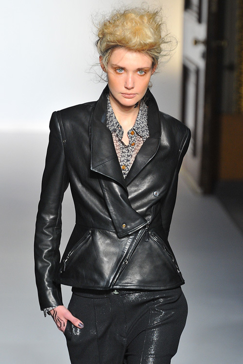 ヴィヴィアン・ウエストウッド レッドレーベル(Vivienne Westwood RED LABEL) 2012-13年秋冬 ウィメンズコレクション  - 写真78