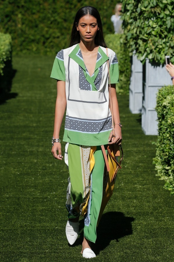 トリー バーチ(TORY BURCH) 2018年春夏ウィメンズコレクション  - 写真3