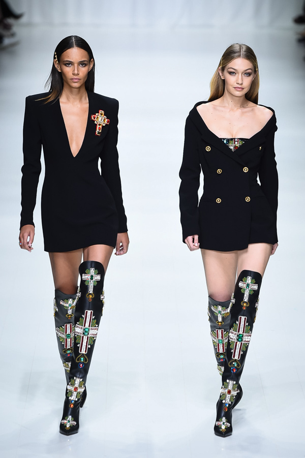 ヴェルサーチェ(VERSACE) 2018年春夏ウィメンズコレクション  - 写真90