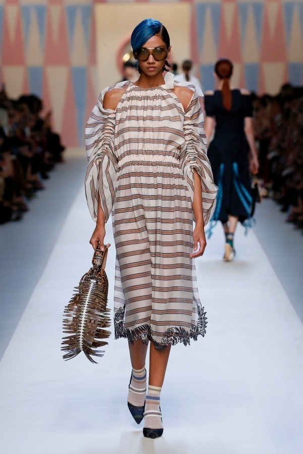 フェンディ(FENDI) 2018年春夏ウィメンズコレクション  - 写真5