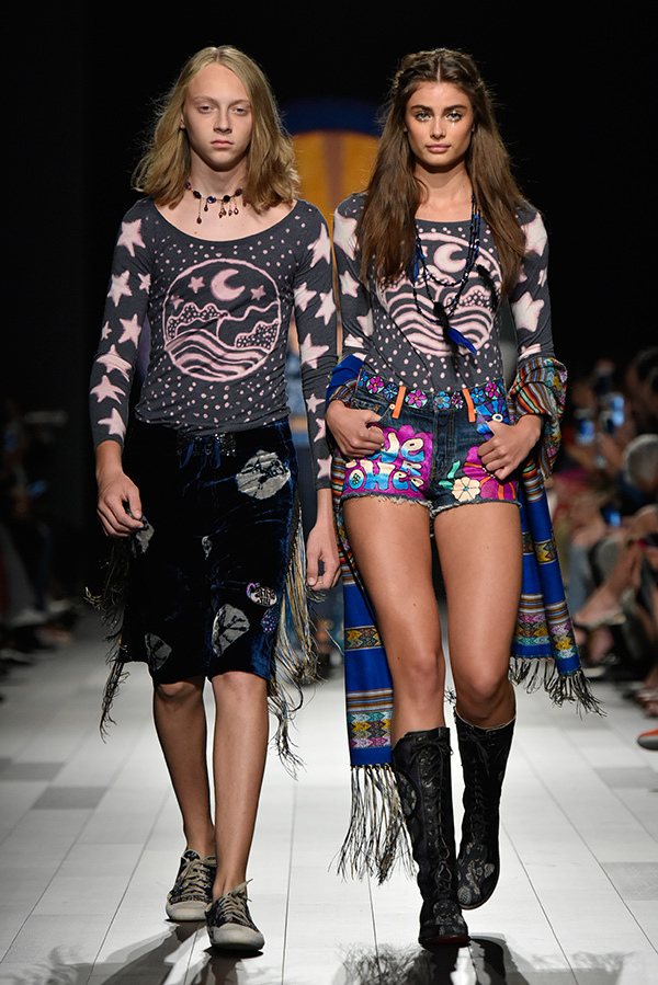 アナ スイ(ANNA SUI) 2018年春夏ウィメンズコレクション  - 写真3