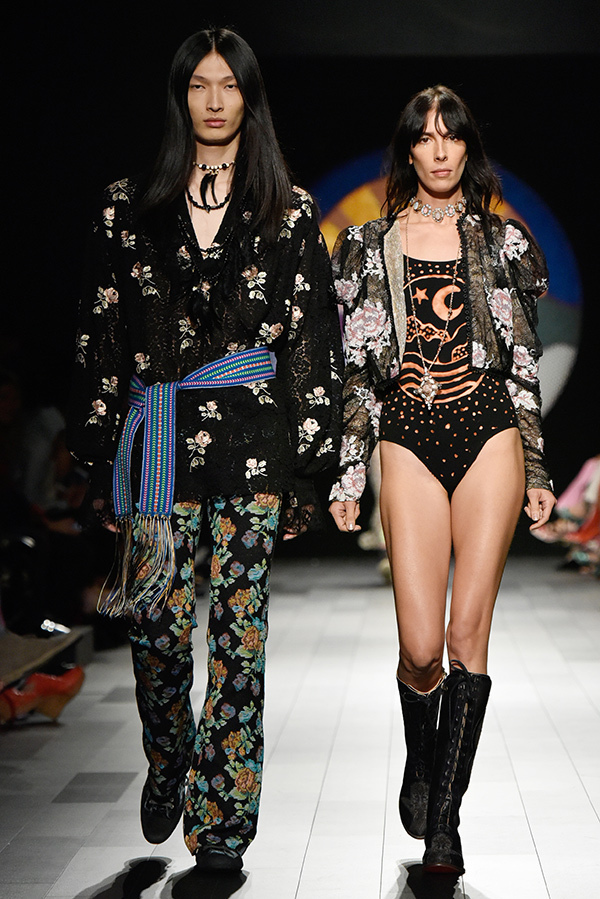 アナ スイ(ANNA SUI) 2018年春夏ウィメンズコレクション  - 写真49