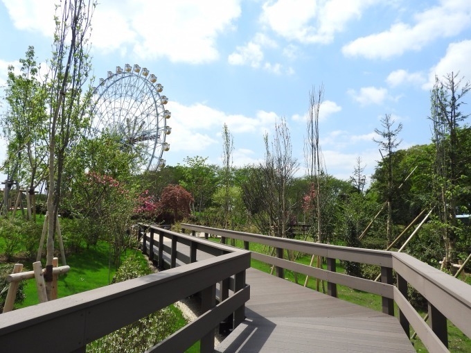 東武動物公園「ウインターイルミネーション」リズミカルなイルミネーションで光のライブ空間を演出｜写真16