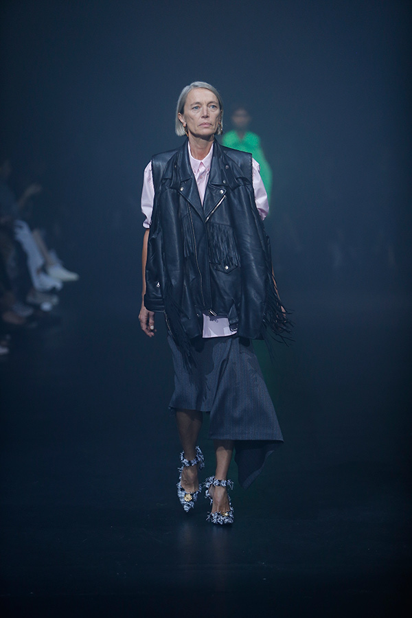 バレンシアガ(BALENCIAGA) 2018年春夏ウィメンズコレクション  - 写真33