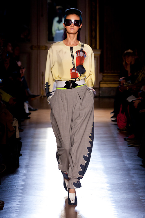 ツモリチサト(TSUMORI CHISATO) 2012-13年秋冬 ウィメンズコレクション  - 写真17