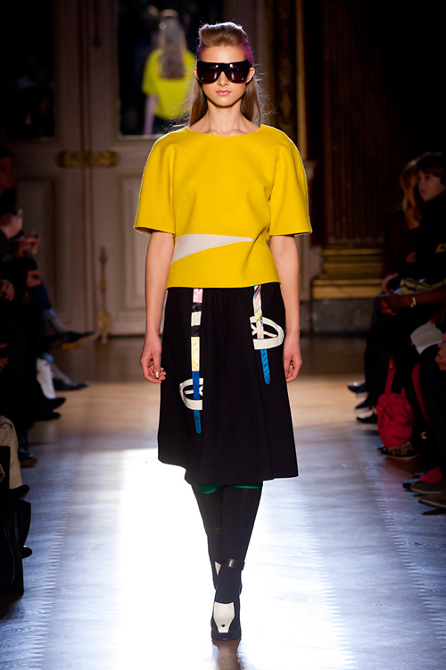 ツモリチサト(TSUMORI CHISATO) 2012-13年秋冬 ウィメンズコレクション  - 写真25