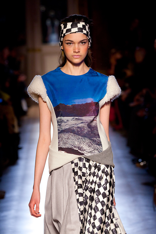 ツモリチサト(TSUMORI CHISATO) 2012-13年秋冬 ウィメンズコレクション  - 写真54