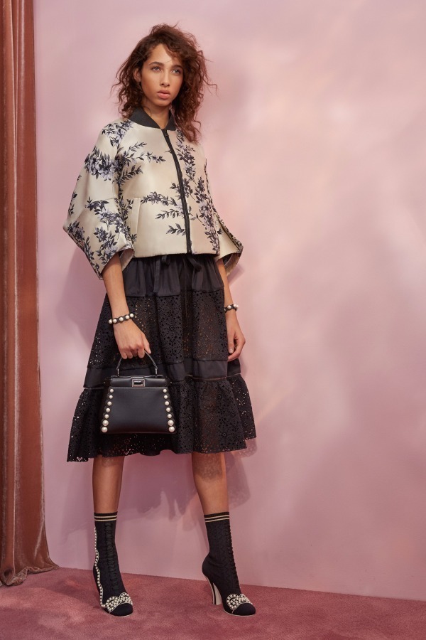 フェンディ(FENDI) 2018年リゾートウィメンズコレクション  - 写真27