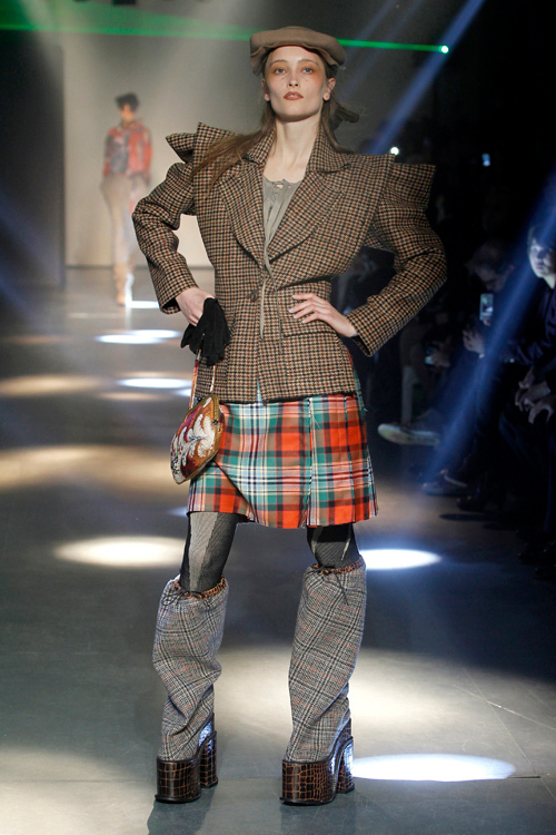 ヴィヴィアン・ウエストウッド(Vivienne Westwood) 2012-13年秋冬 ウィメンズコレクション  - 写真14