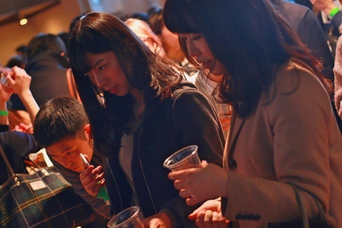 スパークリング日本酒＆ワイン飲み放題「酒フェスクリスマス」東京・芝浦で - チキンの食べ放題も｜写真10