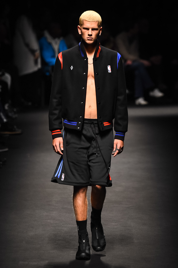 マルセロ・ブロン カウンティ・オブ・ミラン(MARCELO BURLON COUNTY OF MILAN) 2018-19年秋冬ウィメンズ&メンズコレクション  - 写真7