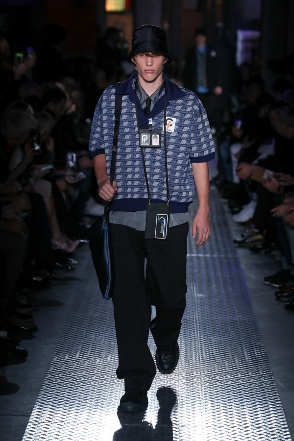 プラダ(PRADA) 2018-19年秋冬ウィメンズ&メンズコレクション  - 写真19