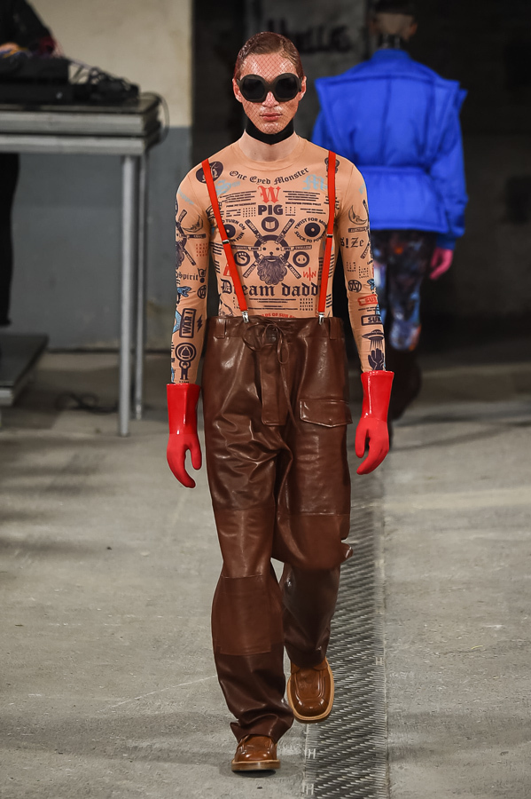 ウォルター ヴァン ベイレンドンク(Walter Van Beirendonck) 2018-19年秋冬メンズコレクション  - 写真24