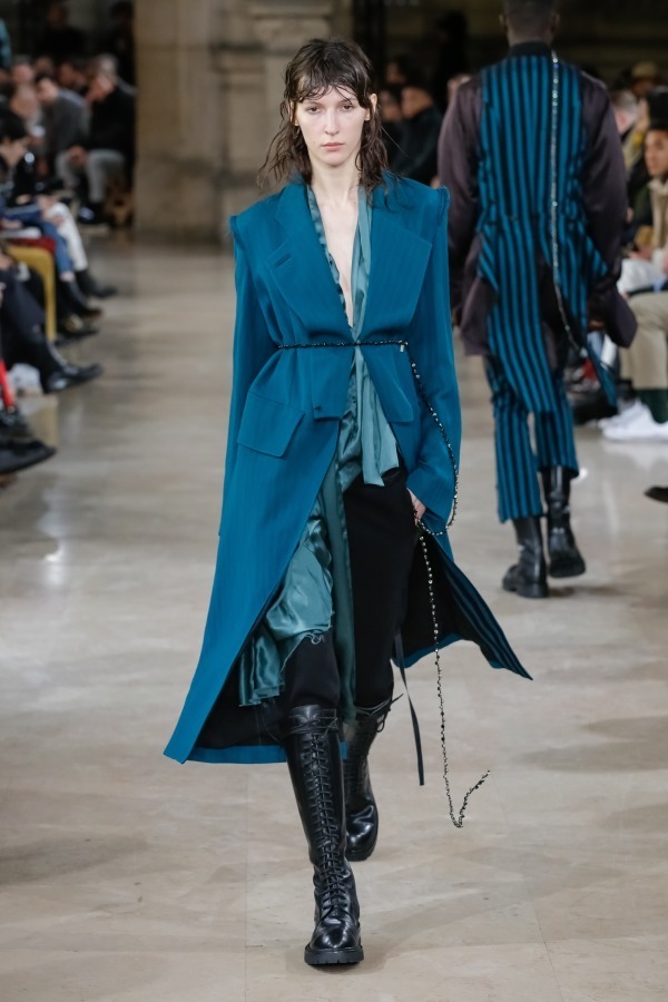 アン ドゥムルメステール(ANN DEMEULEMEESTER) 2018-19年秋冬メンズコレクション  - 写真27