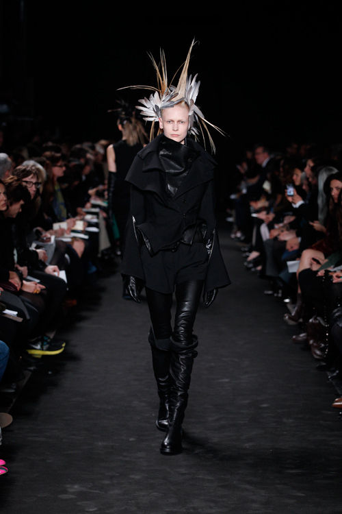 アン ドゥムルメステール(ANN DEMEULEMEESTER) 2012-13年秋冬 ウィメンズコレクション  - 写真12