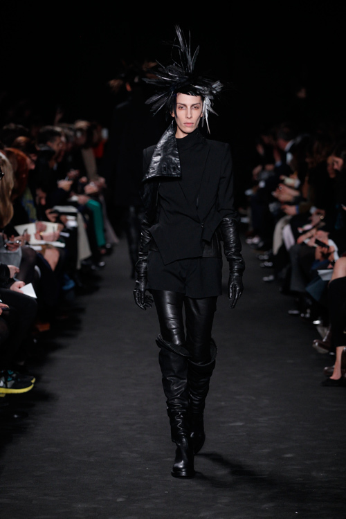 アン ドゥムルメステール(ANN DEMEULEMEESTER) 2012-13年秋冬 ウィメンズコレクション  - 写真18