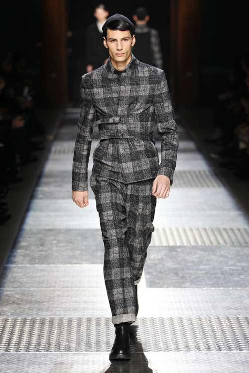 クリスヴァンアッシュ(KRISVANASSCHE) 2012-13年秋冬 メンズコレクション  - 写真21