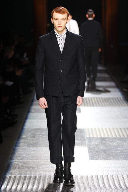 クリスヴァンアッシュ(KRISVANASSCHE) 2012-13年秋冬 メンズコレクション  - 写真23