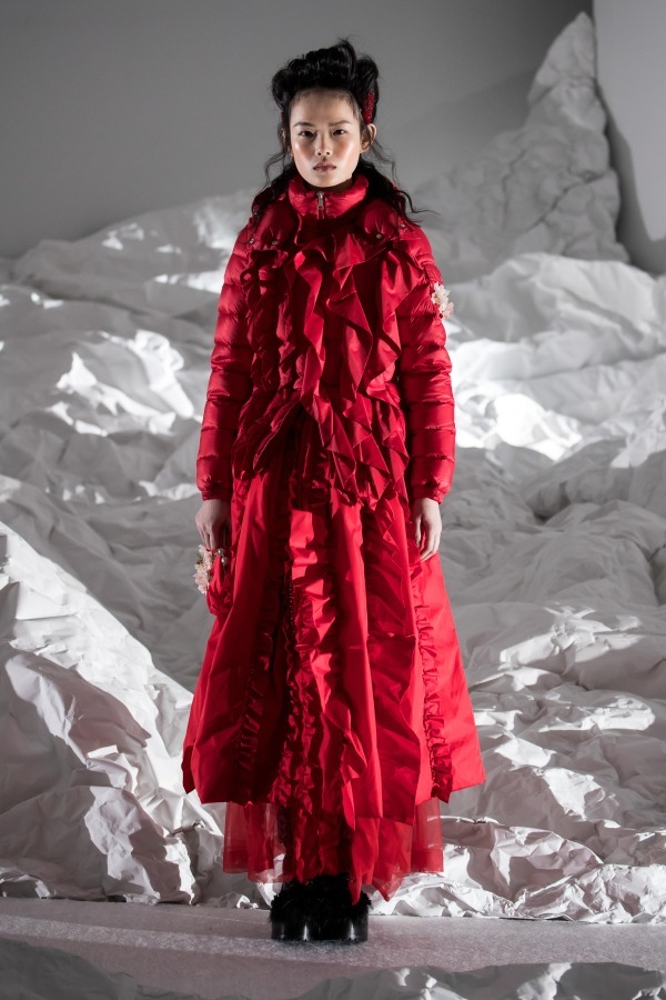 モンクレール ジーニアス 4 モンクレール シモーネ・ロシャ(MONCLER GENIUS 4 MONCLER SIMONE ROCHA) 2018-19年秋冬ウィメンズコレクション  - 写真21