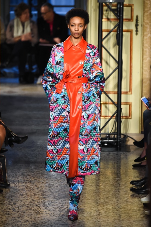 エミリオ・プッチ(EMILIO PUCCI) 2018-19年秋冬ウィメンズコレクション  - 写真16