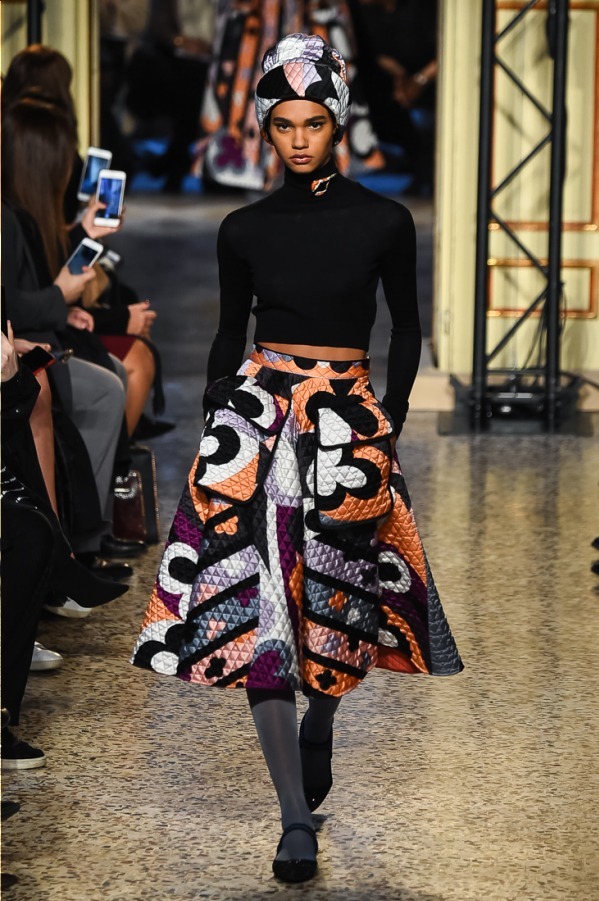 エミリオ・プッチ(EMILIO PUCCI) 2018-19年秋冬ウィメンズコレクション  - 写真33