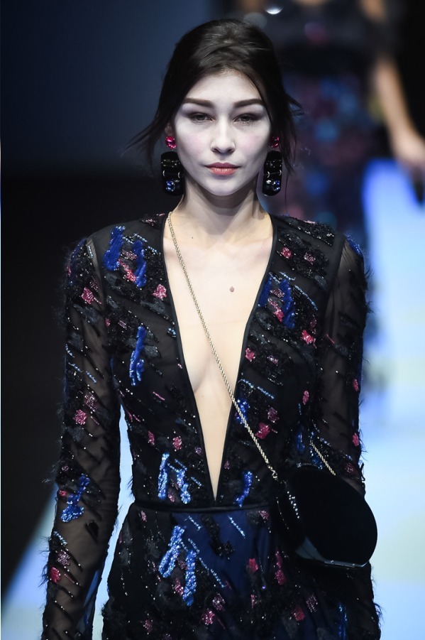 ジョルジオ アルマーニ(Giorgio Armani) 2018-19年秋冬ウィメンズコレクション  - 写真112