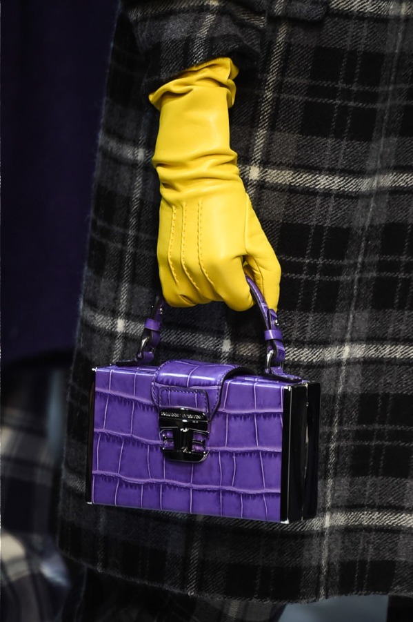 エルマンノ シェルヴィーノ(ERMANNO SCERVINO) 2018-19年秋冬ウィメンズコレクション  - 写真51