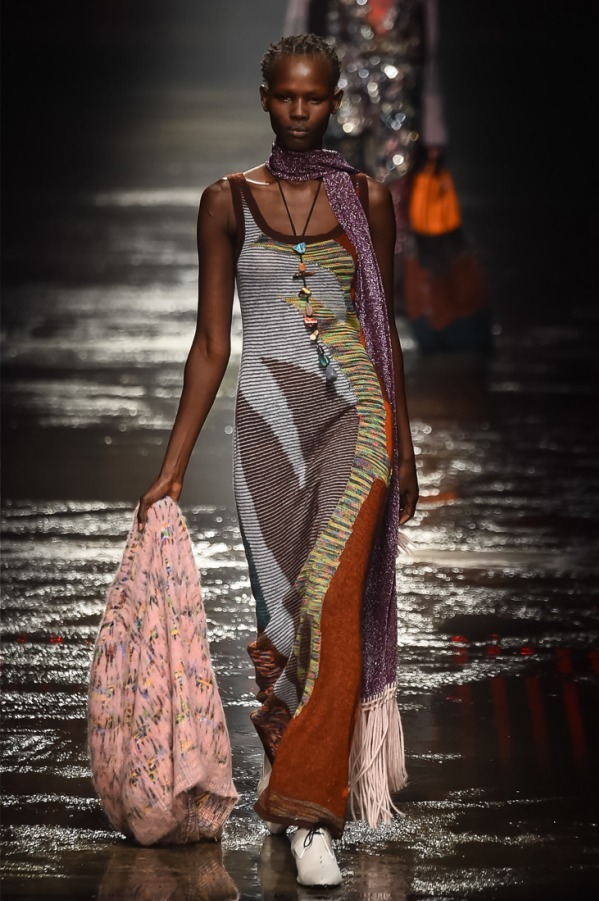 ミッソーニ(Missoni) 2018-19年秋冬ウィメンズ&メンズコレクション シルエット - 写真15