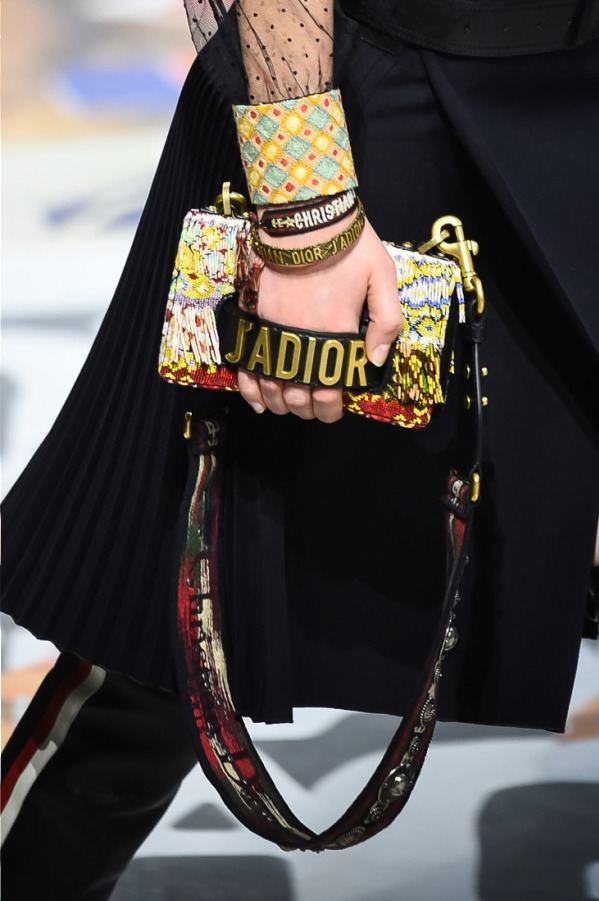 ディオール(DIOR) 2018-19年秋冬ウィメンズコレクション  - 写真21