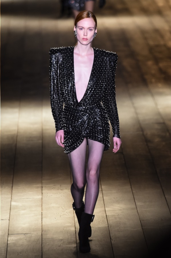 サンローラン(Saint Laurent) 2018-19年秋冬ウィメンズコレクション  - 写真20