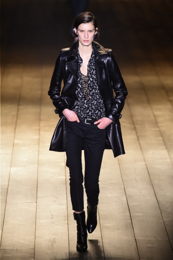 サンローラン(Saint Laurent) 2018-19年秋冬ウィメンズコレクション  - 写真23