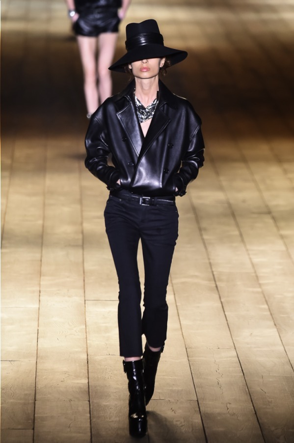 サンローラン(Saint Laurent) 2018-19年秋冬ウィメンズコレクション  - 写真25