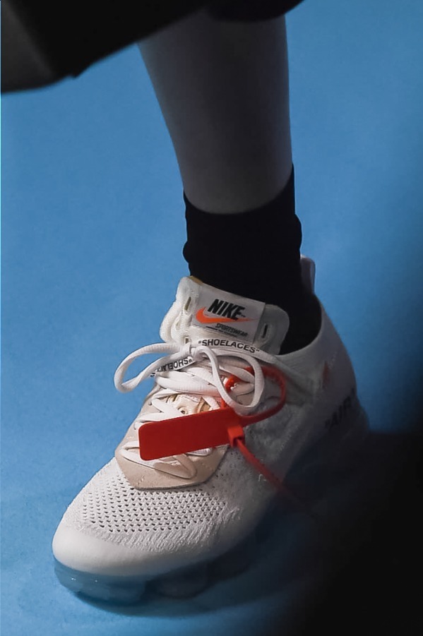 オフ-ホワイト (OFF-WHITE) 2018-19年秋冬ウィメンズコレクション  - 写真50