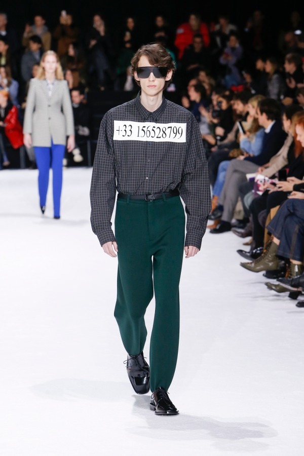 バレンシアガ(BALENCIAGA) 2018年冬ウィメンズ&メンズコレクション  - 写真33