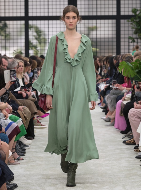 ヴァレンティノ(VALENTINO) 2018-19年秋冬ウィメンズコレクション  - 写真55