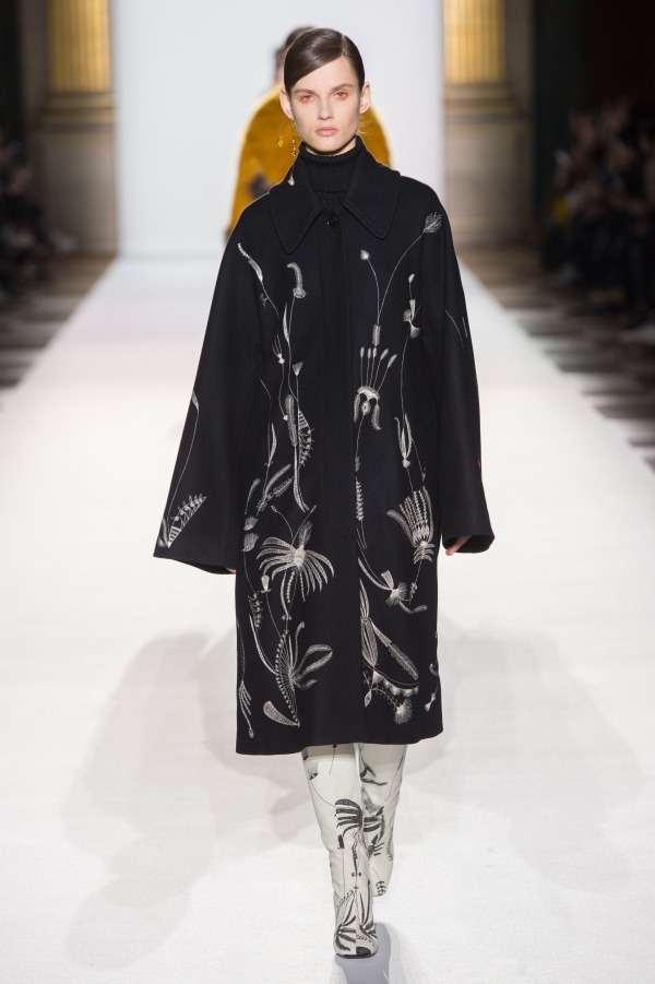 ドリス ヴァン ノッテン(DRIES VAN NOTEN) 2018-19年秋冬ウィメンズコレクション  - 写真4