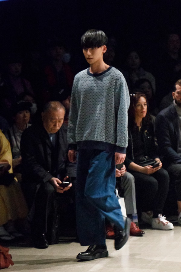 クオン(KUON) 2018-19年秋冬メンズコレクション  - 写真13