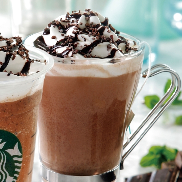 スターバックス(Starbucks Coffee) ミンティー チョコレート ティー フラペチーノ｜写真2